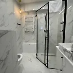 Planeta 114 Premium Apartment