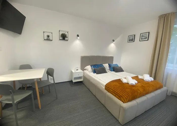 Planeta 114 Premium Apartamento *